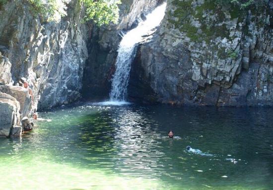 Οι Βάθρες της Γριάς