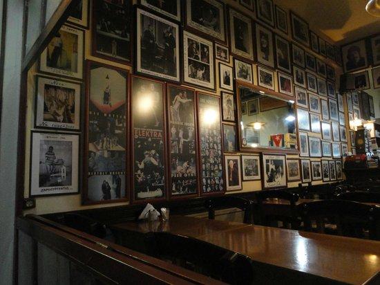 Ο καφενές του Καγιαμπή