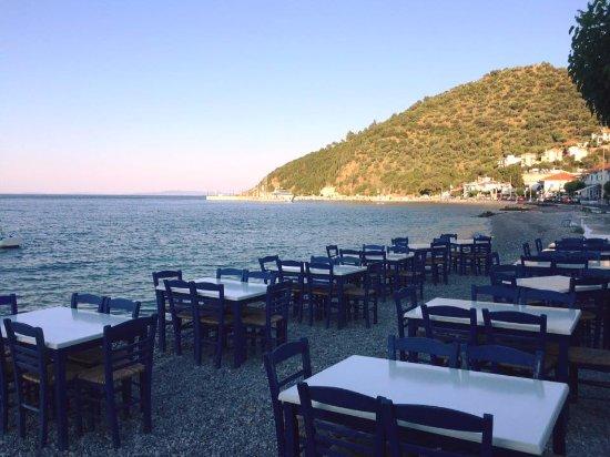 Το Απάγκιο του Καπετάν Κώστα