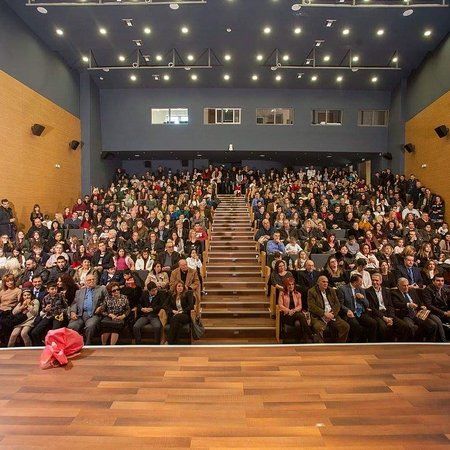 Καραπάντσειο Πολιτιστικό Κέντρο