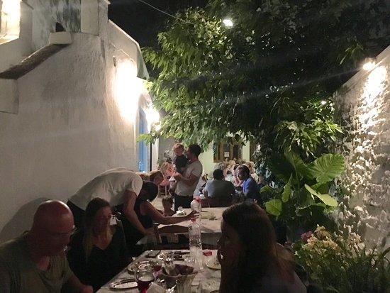 Ταβέρνα Ο Πλάτανος