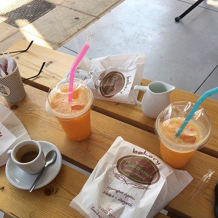 Glykotechneio Bakery Cafe Bar