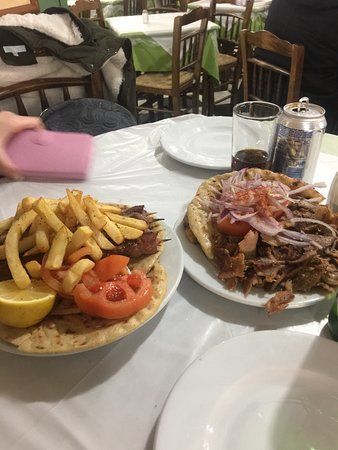 Μπαϊρακτάρης Ταβέρνα